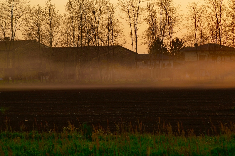 Passaggio su strada bianca
